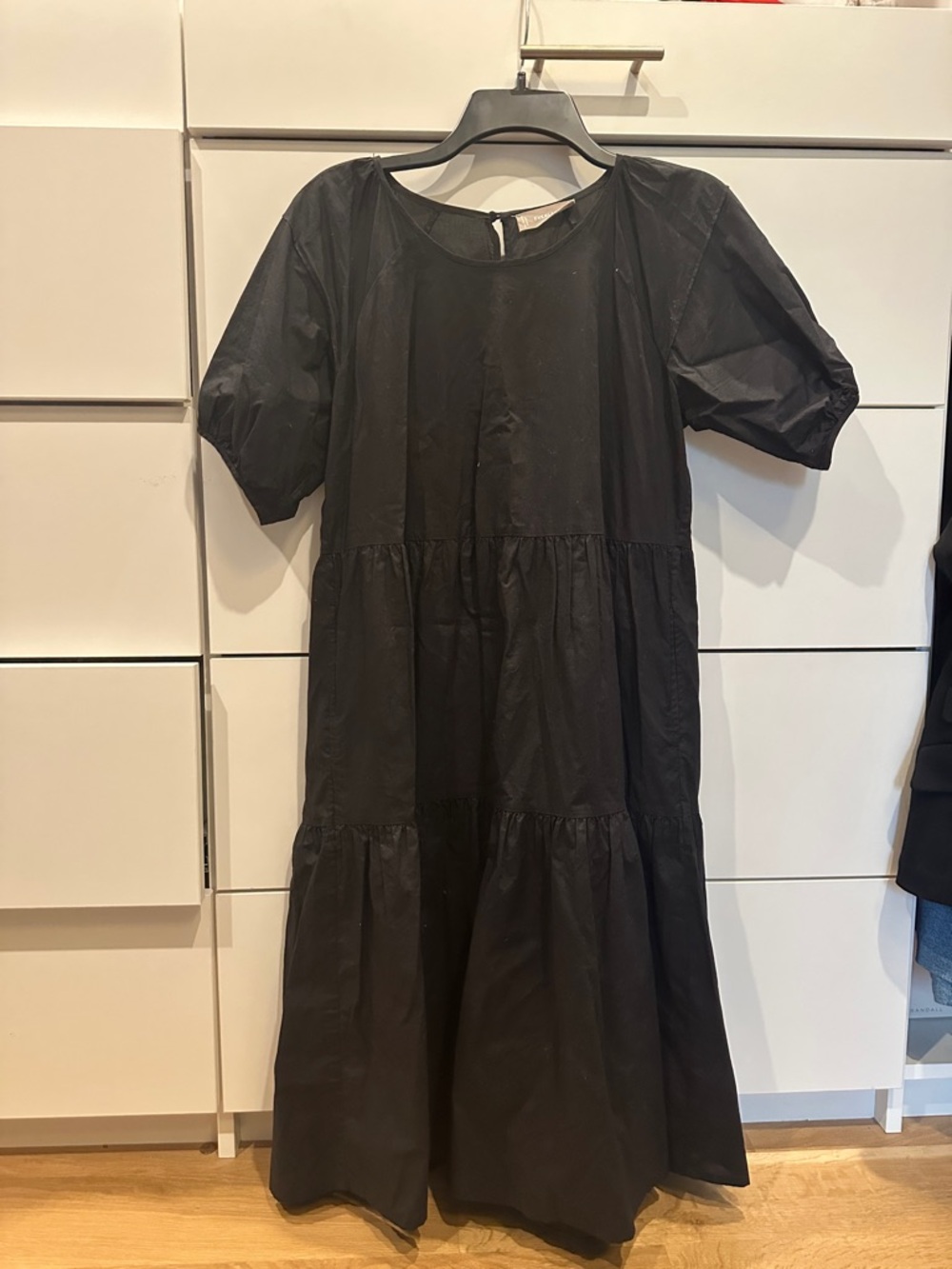 Everlane Black Tiered Puff-Sleeve Midi Dress